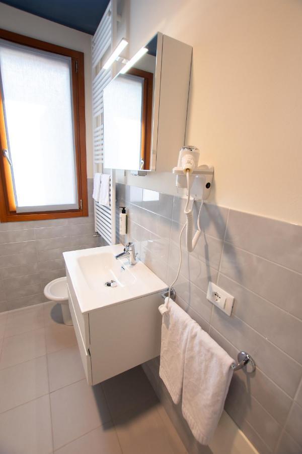 Hotel Residence Dolcenero Сан-Даниэле-дель-Фриули Экстерьер фото